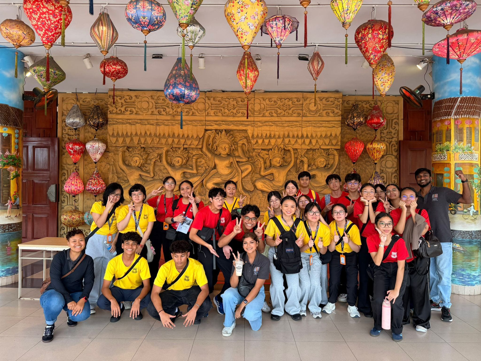 Enter a descriptive alt text.